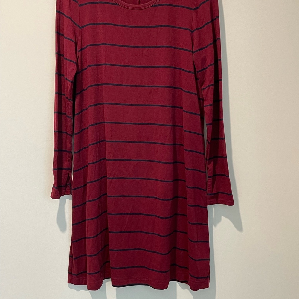 GAP Women’s Burgundy and Blue Striped Long Sleeve Swing Dress Sz L‎